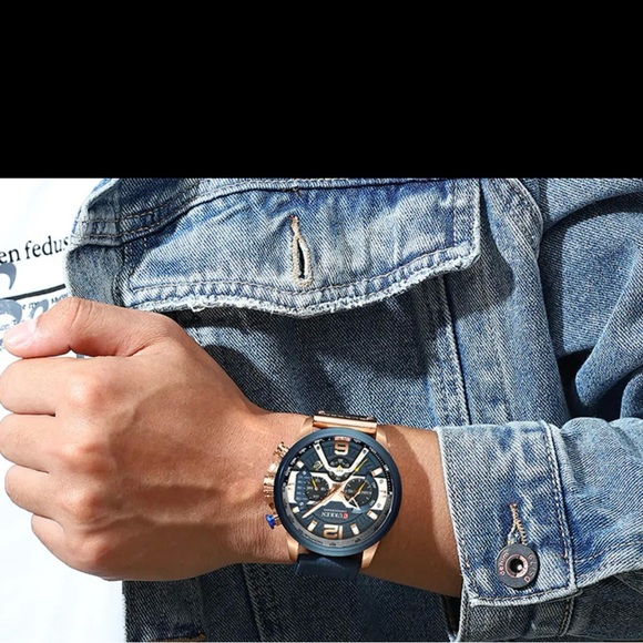 Sports Watch - Picture 2 of 15